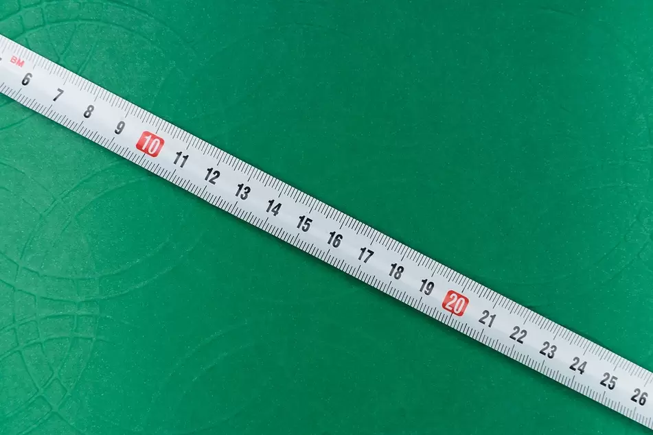 centimetër për matjen e penisit para zmadhimit