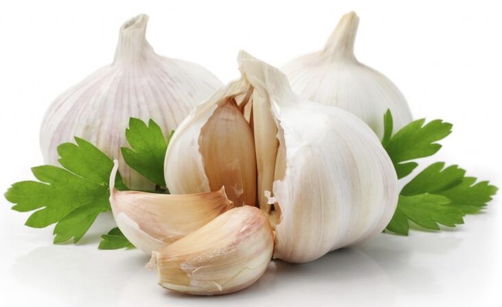 Tinktura e hudhrës stimulon rrjedhjen e gjakut në penis